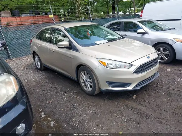 1FADP3F2XHL304752 2017 FORD FOCUS - Image 1