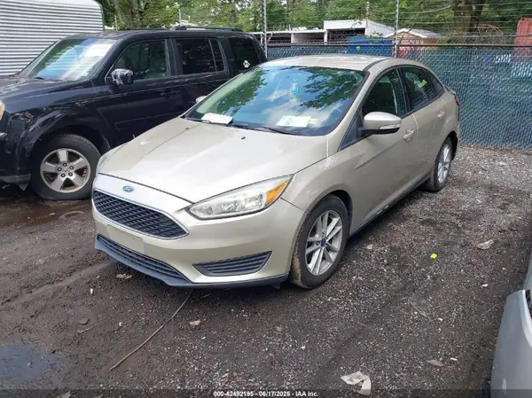 1FADP3F2XHL304752 2017 FORD FOCUS - Image 2
