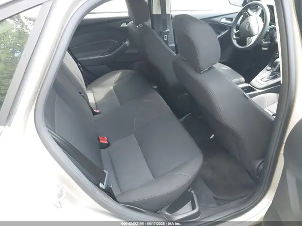 1FADP3F2XHL304752 2017 FORD FOCUS - Image 8