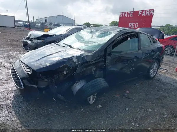 1FADP3F2XHL305514 2017 FORD FOCUS - Image 2