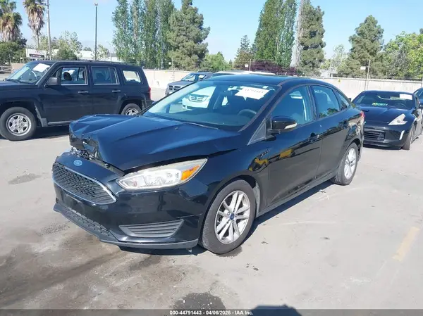 1FADP3F2XHL315816 2017 FORD FOCUS - Image 2