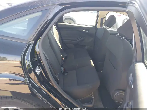 1FADP3F2XHL315816 2017 FORD FOCUS - Image 8