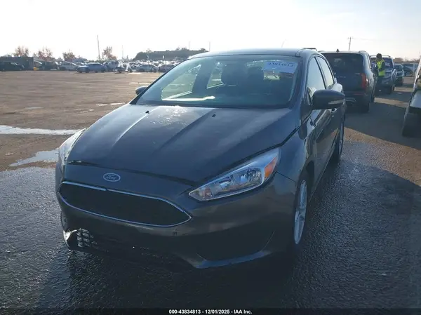 1FADP3F2XHL325505 2017 FORD FOCUS - Image 2