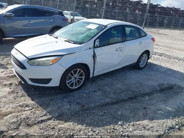 1FADP3F2XJL222252 2018 FORD FOCUS - Image 2