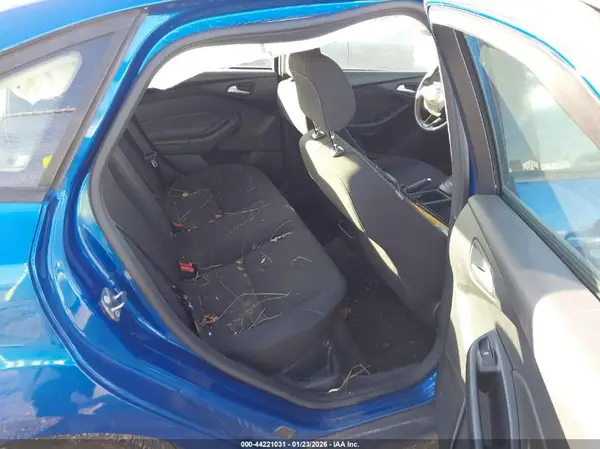 1FADP3F2XJL231646 2018 FORD FOCUS - Image 8