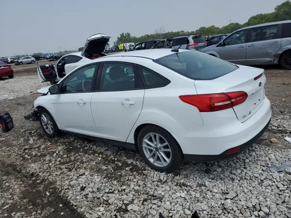 1FADP3F2XJL245711 2018 FORD FOCUS - Image 2