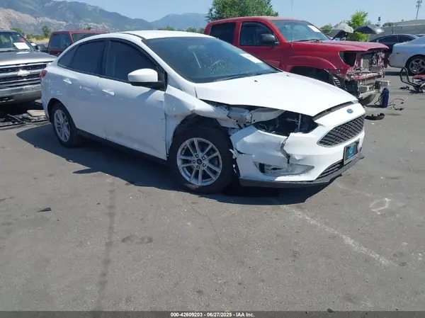 1FADP3F2XJL250665 2018 FORD FOCUS - Image 1