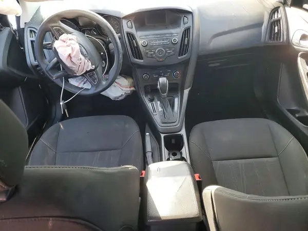 1FADP3F2XJL256322 2018 FORD FOCUS - Image 8