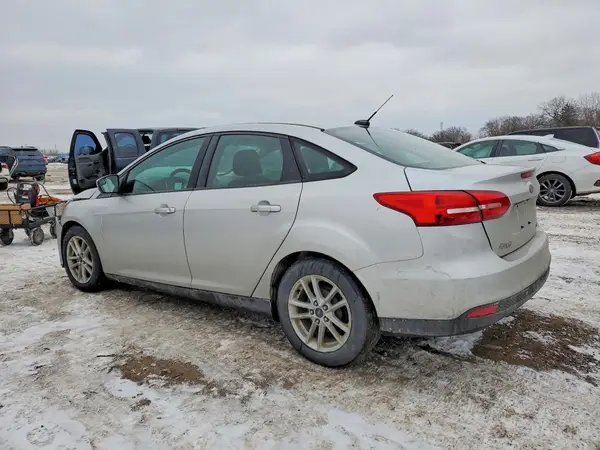 1FADP3F2XJL257258 2018 FORD FOCUS - Image 2