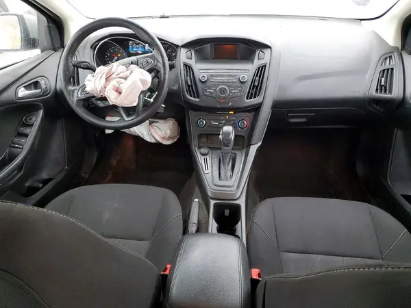 1FADP3F2XJL257258 2018 FORD FOCUS - Image 8