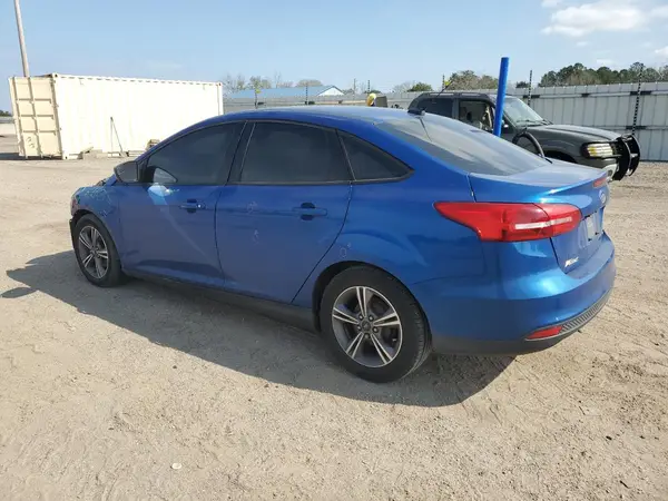 1FADP3F2XJL265909 2018 FORD FOCUS - Image 2