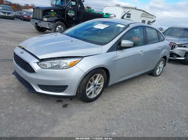 1FADP3F2XJL267711 2018 FORD FOCUS - Image 2