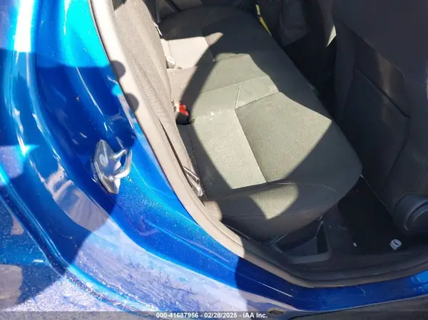 1FADP3F2XJL290888 2018 FORD FOCUS - Image 8