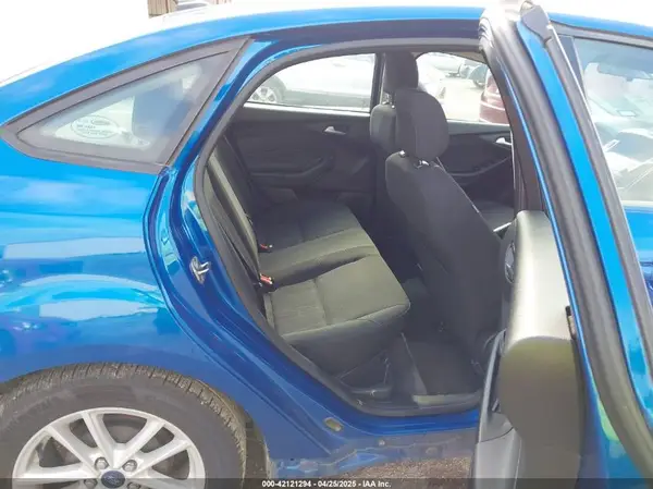 1FADP3F2XJL293337 2018 FORD FOCUS - Image 8