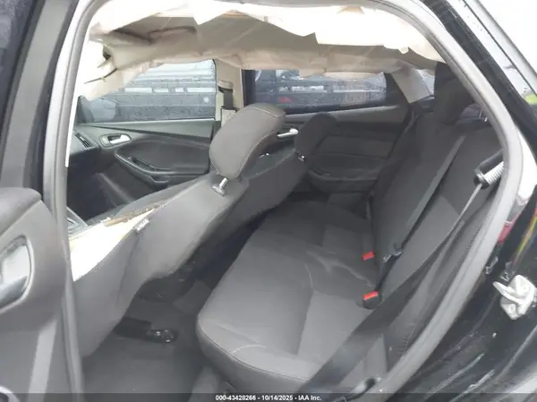 1FADP3F2XJL293368 2018 FORD FOCUS - Image 8