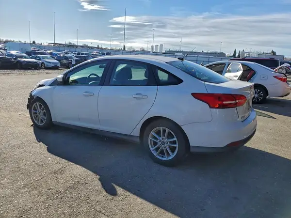 1FADP3F2XJL295136 2018 FORD FOCUS - Image 2