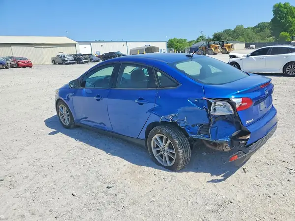 1FADP3F2XJL318821 2018 FORD FOCUS - Image 2