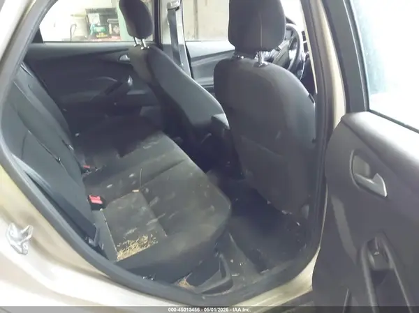 1FADP3F2XJL320391 2018 FORD FOCUS - Image 8