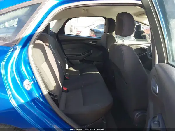 1FADP3F2XJL327874 2018 FORD FOCUS - Image 8