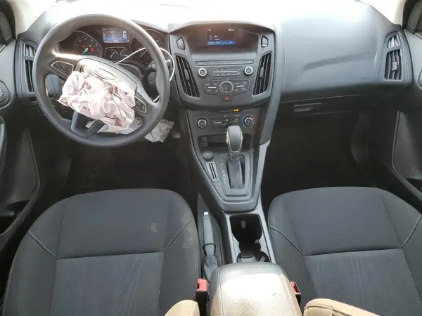 1FADP3F2XJL327910 2018 FORD FOCUS - Image 8