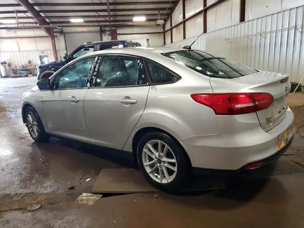 1FADP3F2XJL328698 2018 FORD FOCUS - Image 2