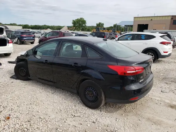 1FADP3FE0GL211909 2016 FORD FOCUS - Image 2