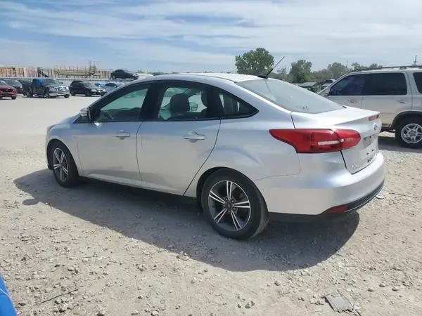 1FADP3FE0GL360966 2017 FORD FOCUS - Image 2