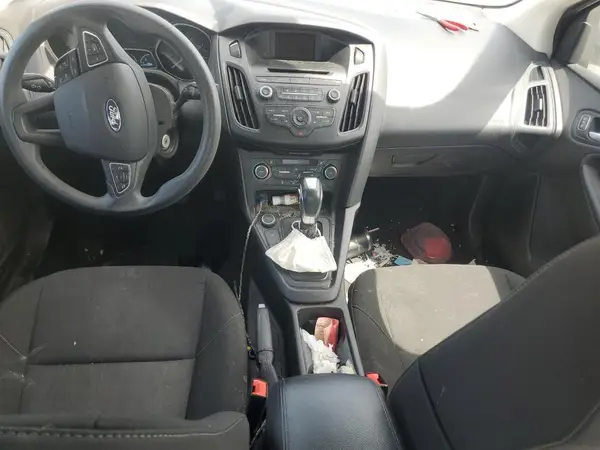 1FADP3FE0GL360966 2017 FORD FOCUS - Image 8