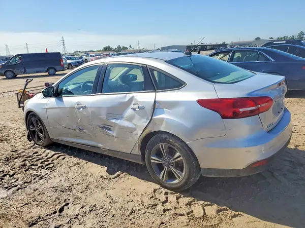 1FADP3FE0HL221051 2017 FORD FOCUS - Image 2