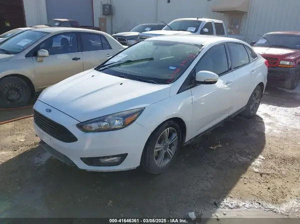 1FADP3FE0HL222507 2017 FORD FOCUS - Image 2