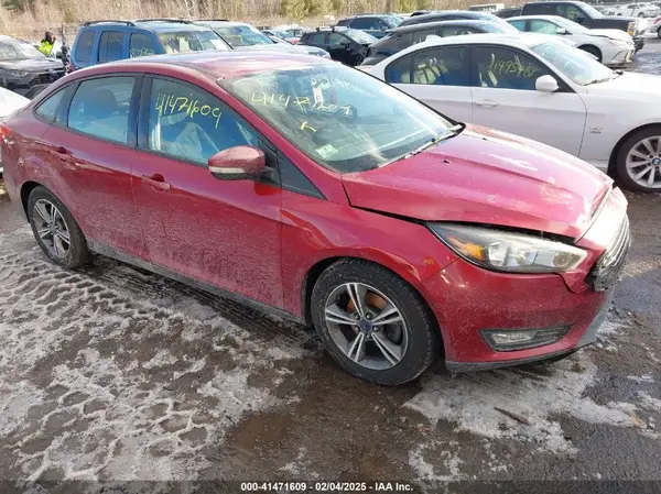 1FADP3FE0HL301238 2017 FORD FOCUS - Image 1