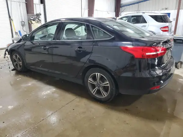1FADP3FE0HL339780 2017 FORD FOCUS - Image 2