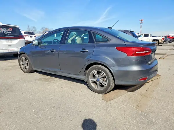 1FADP3FE0JL205504 2018 FORD FOCUS - Image 2