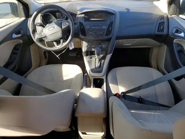 1FADP3FE0JL205504 2018 FORD FOCUS - Image 8