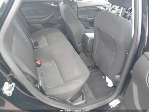 1FADP3FE0JL219242 2018 FORD FOCUS - Image 8