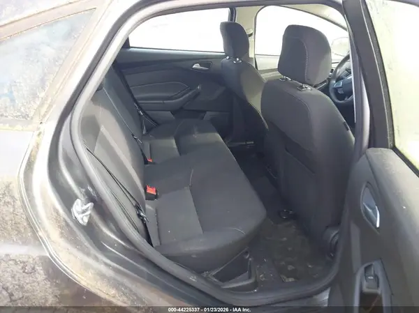 1FADP3FE0JL221041 2018 FORD FOCUS - Image 8