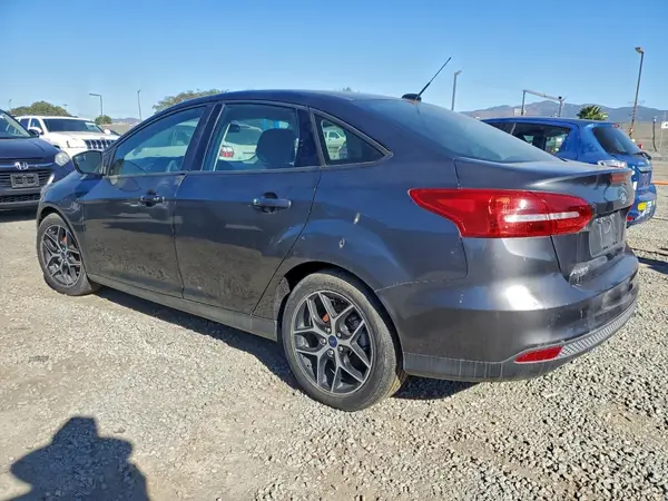 1FADP3FE0JL224232 2018 FORD FOCUS - Image 2