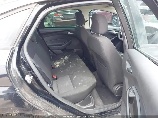 1FADP3FE0JL229804 2018 FORD FOCUS - Image 8
