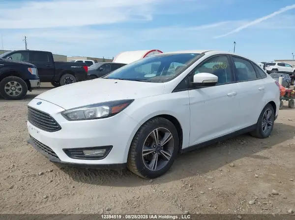 1FADP3FE0JL253830 2018 FORD FOCUS - Image 2