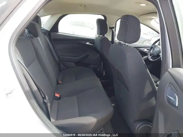 1FADP3FE0JL253830 2018 FORD FOCUS - Image 8