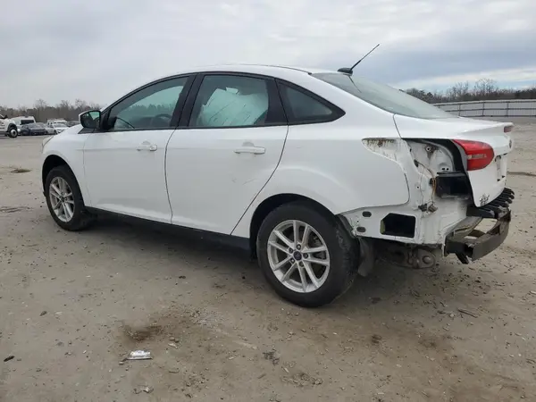 1FADP3FE0JL256792 2018 FORD FOCUS - Image 2