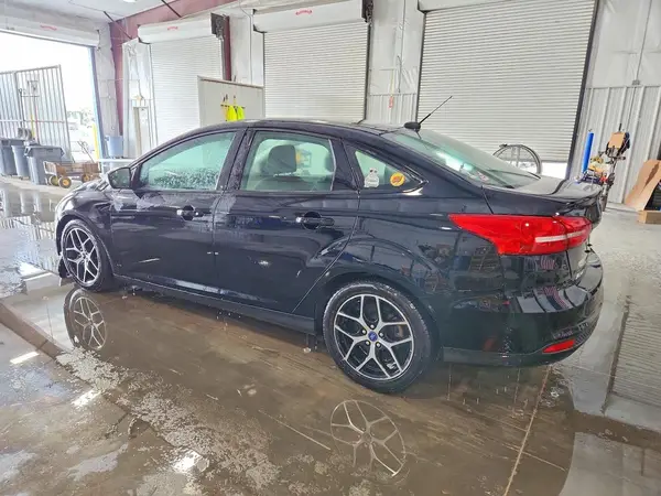 1FADP3FE0JL259806 2018 FORD FOCUS - Image 2