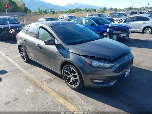 1FADP3FE0JL270966 2018 FORD FOCUS - Image 1