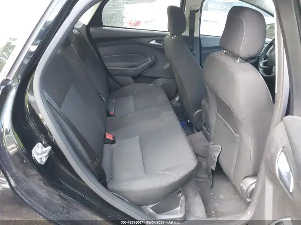 1FADP3FE0JL281966 2018 FORD FOCUS - Image 8