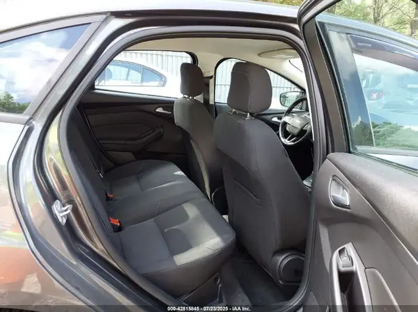 1FADP3FE0JL284107 2018 FORD FOCUS - Image 8