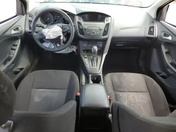 1FADP3FE0JL286102 2018 FORD FOCUS - Image 8