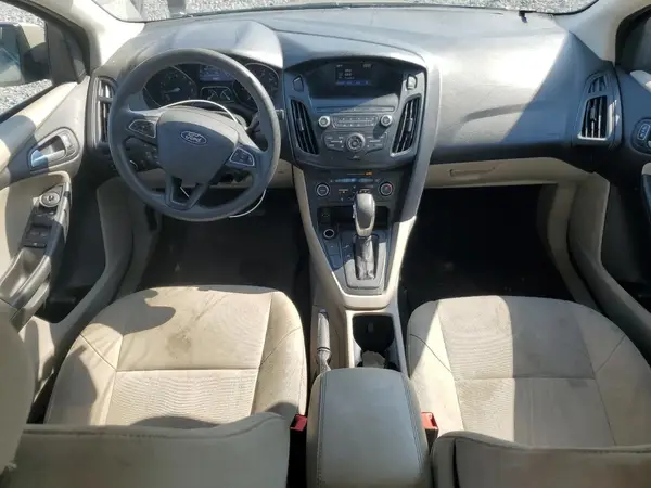 1FADP3FE0JL299481 2018 FORD FOCUS - Image 8
