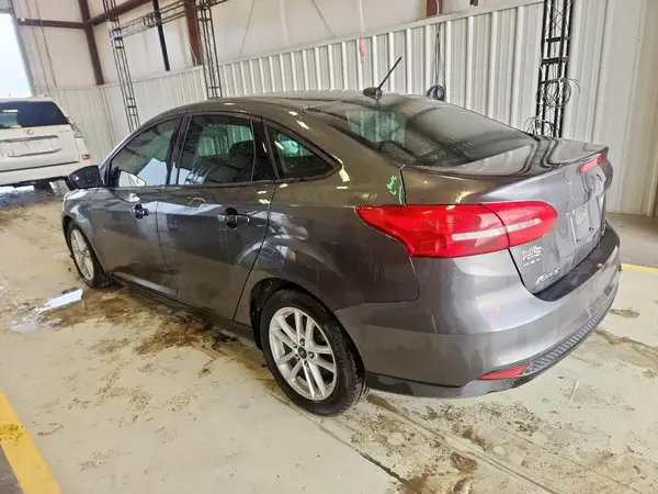 1FADP3FE0JL311760 2018 FORD FOCUS - Image 2