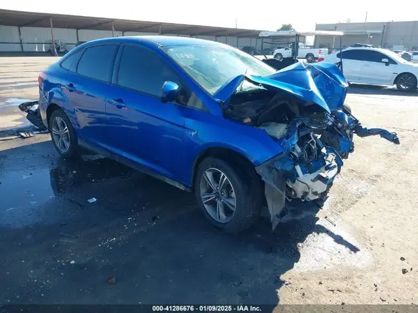 1FADP3FE0JL313542 2018 FORD FOCUS - Image 1