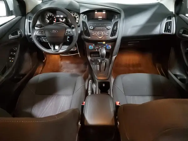 1FADP3FE0JL313721 2018 FORD FOCUS - Image 8
